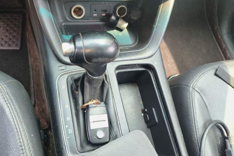 Used Kia Sorento 2013 2.4L 5-seat Gasoline Luxury Edition
