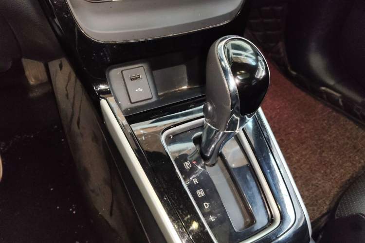 Used Nissan Sylphy 2019 1.6XV CVT Smart Connect Luxury Edition China VI Standard