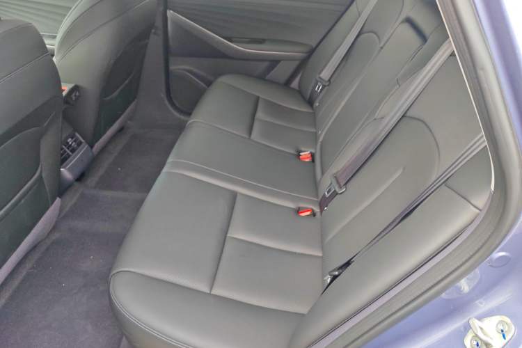 Used Nissan N6 2026 Model 180 Max Left Rear Seat