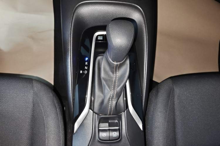 Used Toyota Levin 2023 Smart Electric Hybrid Dual-Engine 1.8L Leading Edition