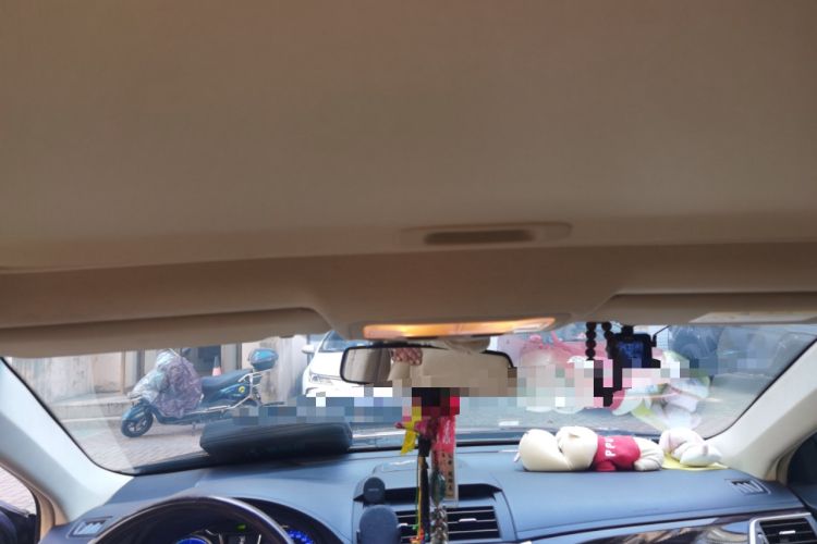 Used Toyota Camry 2015 Dual-Engine 2.5 HG Luxury Navigation Edition