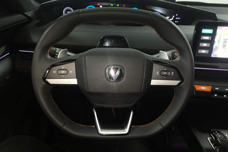 Used CHANGAN UNI-V 2022 2.0T Leading-Speed Edition Steering Wheel