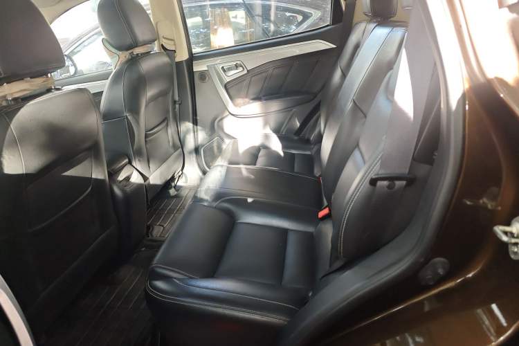 Used Geely Auto Vision X6 2016 1.8L Manual Luxury Model