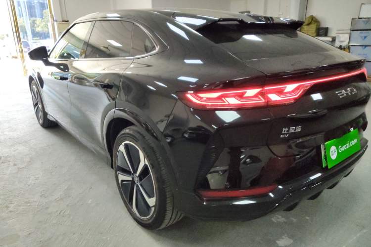 Used BYD Song L EV 2025 Intelligent Driving Version 662 km LiDAR Excellence Edition
