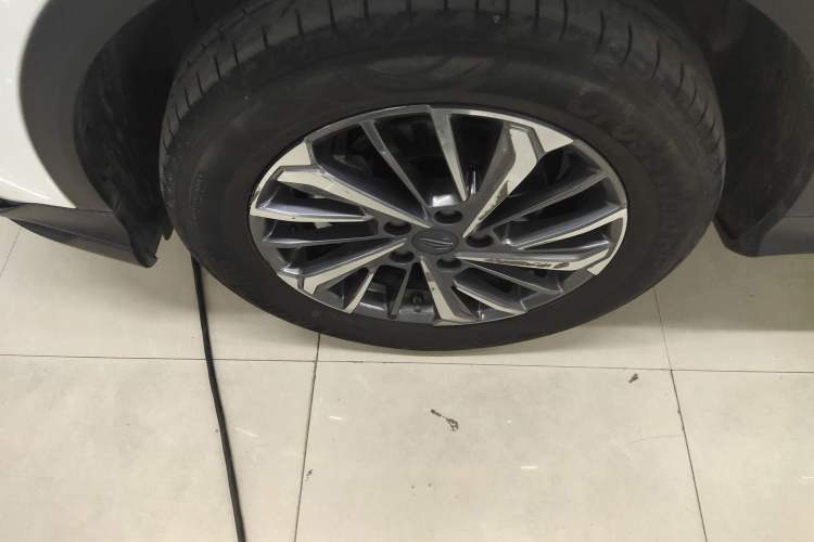 Used Geely Auto Coolray 2021 1.4T DCT Platinum Edition Exterior 4