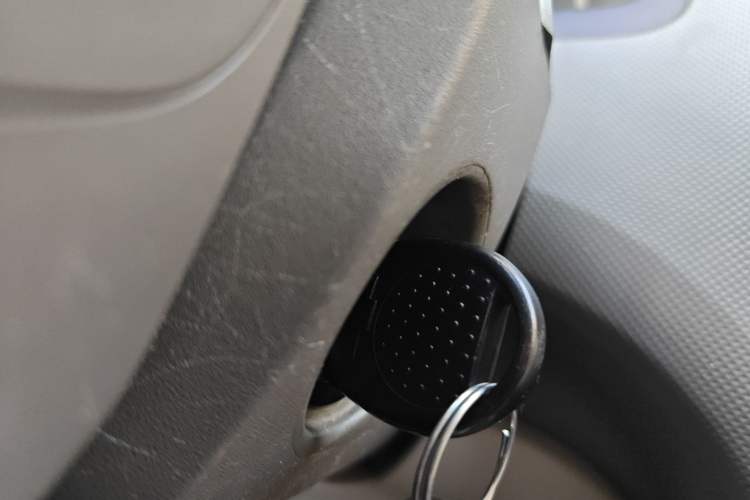 Used Chevrolet Sail 2010 Sedan 1.2L Manual Warm Edition
