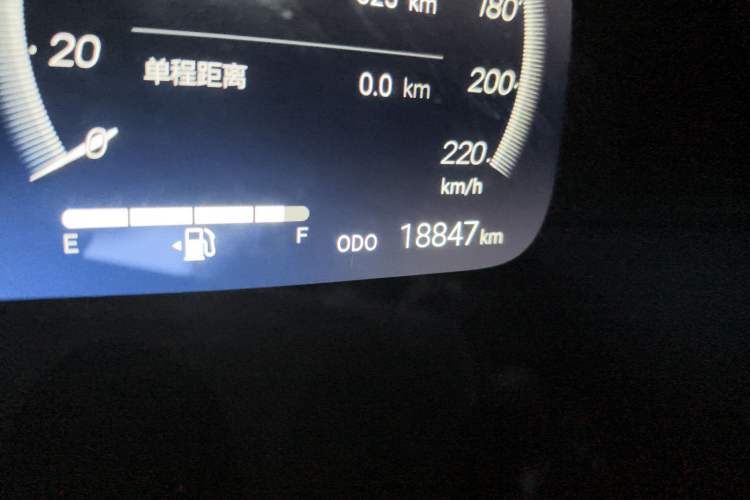 Used Toyota Crown Kluger 2023 2.5L HEV Four-Wheel Drive Flagship Edition Odometer Close Up