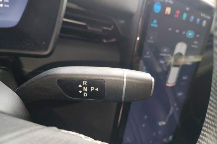 Used XPeng G3 2019 Smart Edition Gear Lever
