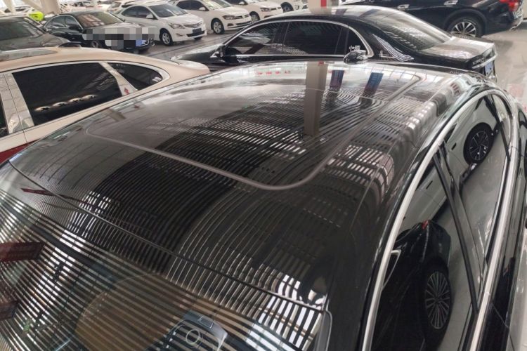 Used Hongqi H9 2023 2.0T Smart Connect Flagship Edition
