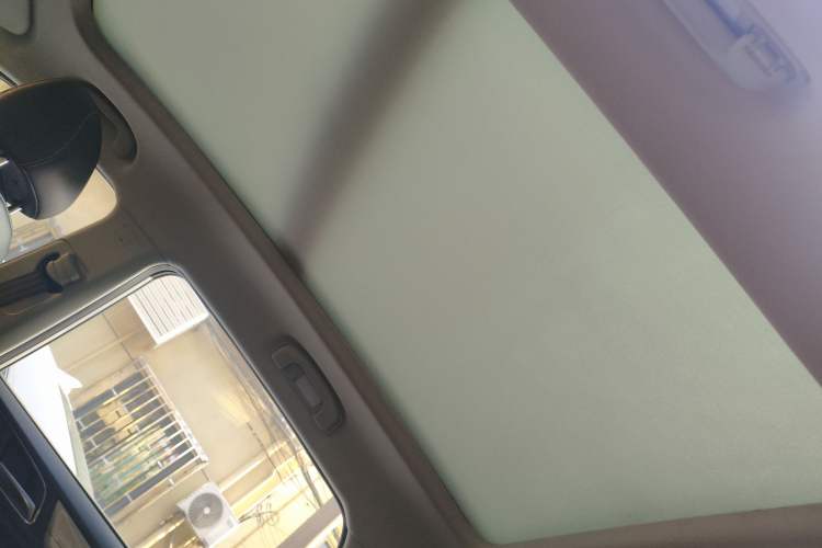 Used Roewe RX5 New Energy 2017 eRX5 50T Hybrid Connected Prestige Flagship Edition