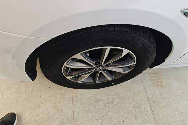 Used BYD Qin PLUS 2024 HONOR Edition DM-i 55KM Leading Model
