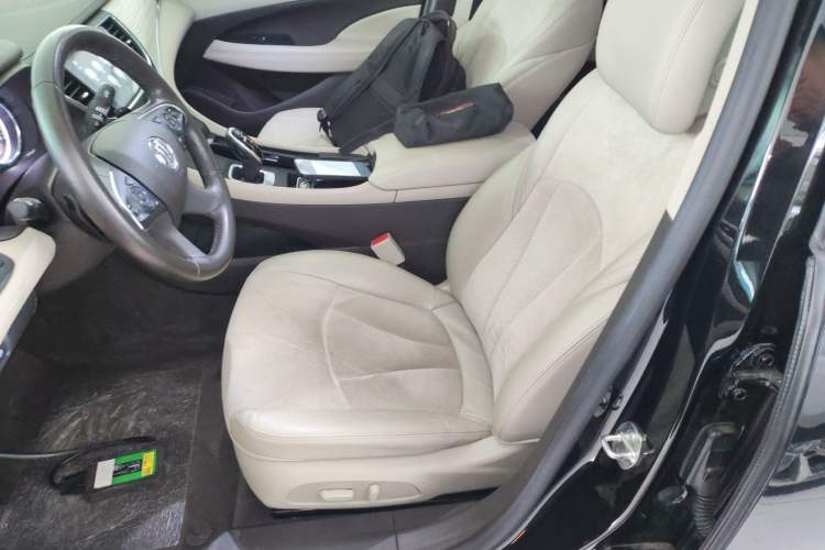 Used Buick LaCrosse 2018 30H Elite Edition
