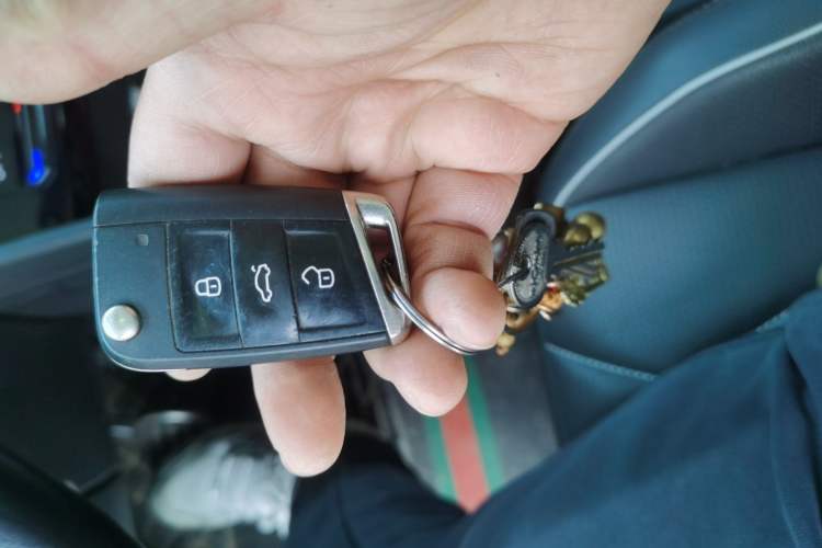 Used Volkswagen Tiguan L 2022 330TSI Automatic Two-Wheel Drive R-Line Enhanced Edition Vehicle Key