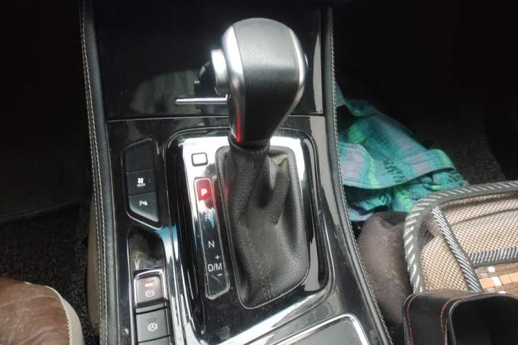 Used Baojun 730 2017 1.5T DCT Fashion Edition 7-Seater China V Emission Standard
