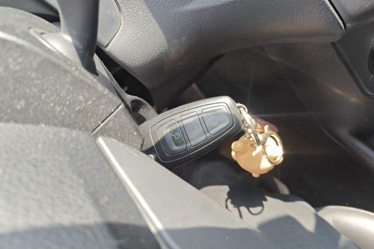 Used Ford Focus 2012 Hatchback 1.6L Automatic Fashion Edition