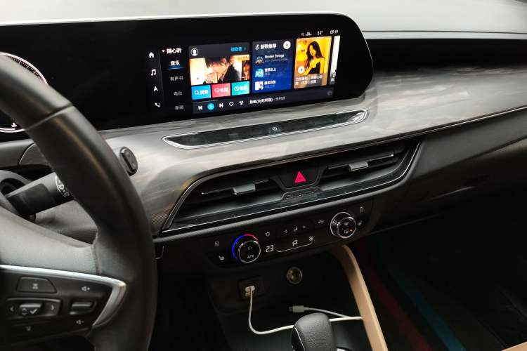 Used Buick GL6 2021 323T Mild Hybrid Connect Luxury Model
