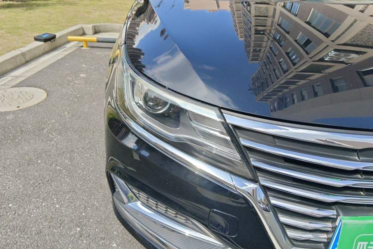 Used Roewe i6 2019 PLUS 1.6L Manual 4G Connected Deluxe Top-Tier Version