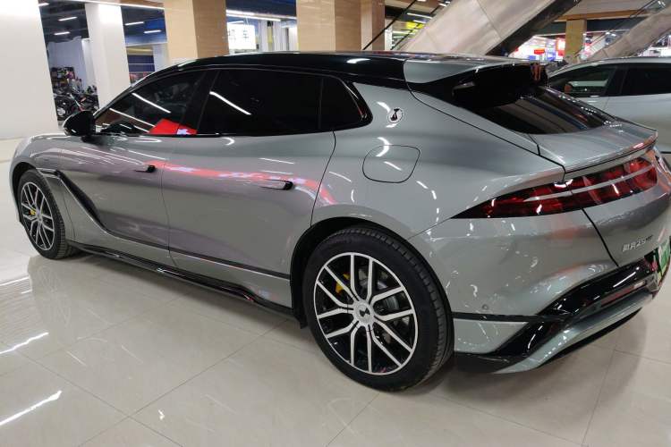 Used Denza Z9GT 2024 1100 Four-Wheel Drive Max Edition Left Side