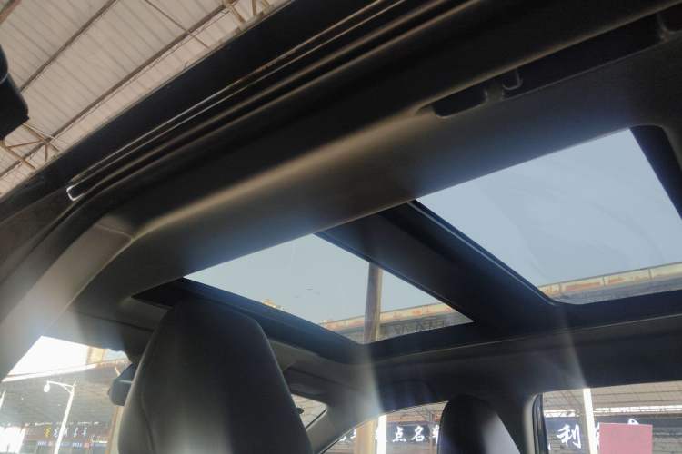 Used Toyota Wildlander 2023 Dual-Motor 2.5L E-CVT Four-Wheel Drive Prestige Edition