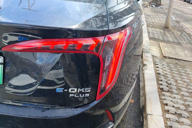 Used Hongqi E-QM5 2024 610 km PLUS