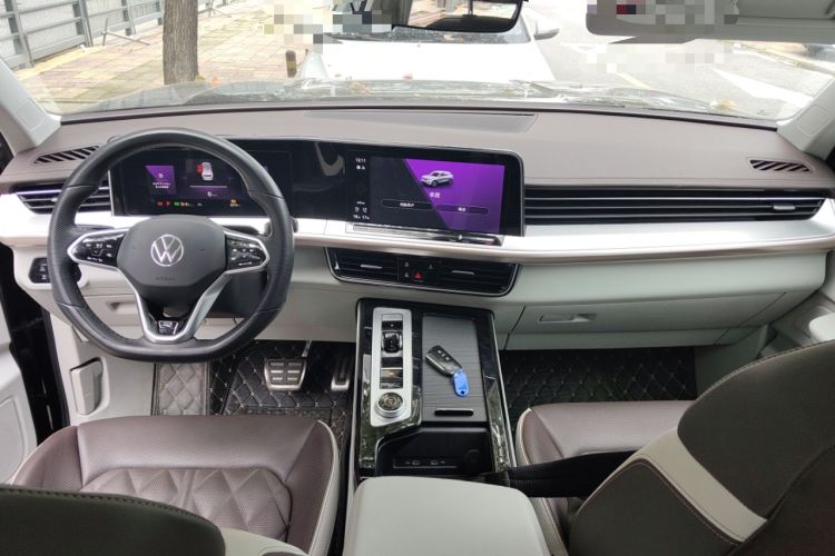 Used Volkswagen Tavendor 2023 380TSI Four-Wheel Drive R-Line Cruise Edition