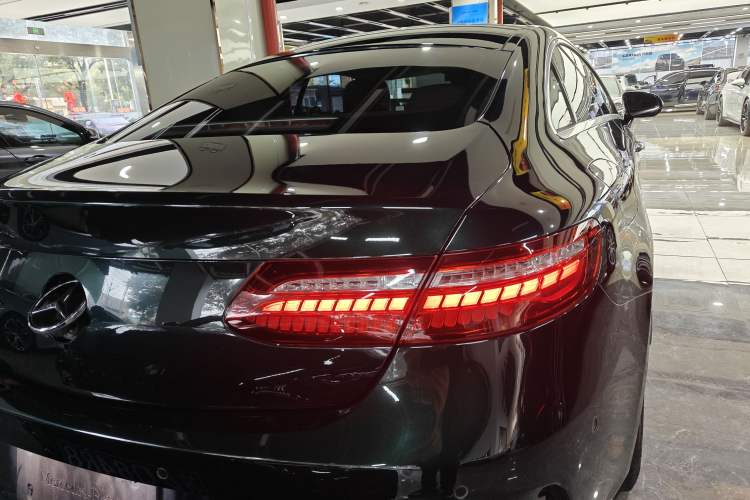 Used Mercedes-Benz E-Class (Import) 2021 Facelift E 260 Coupe