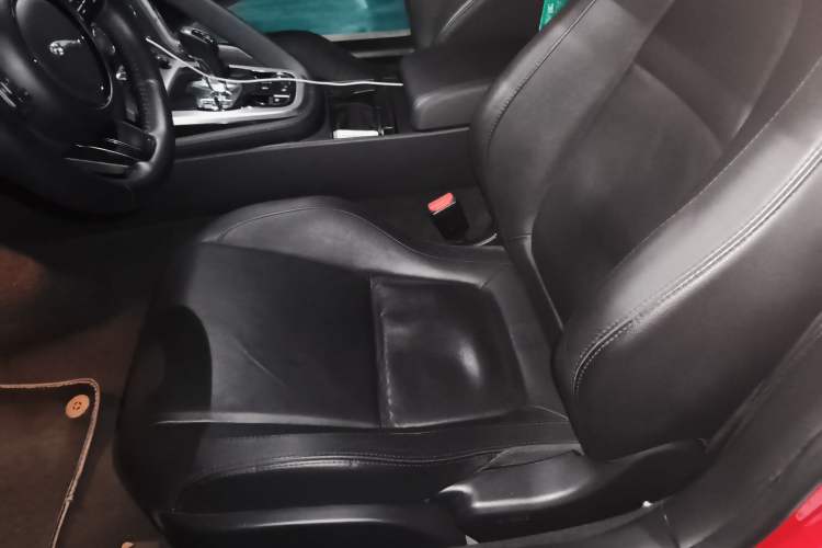 Used Jaguar F-TYPE 2013 3.0 SC Convertible Edition
