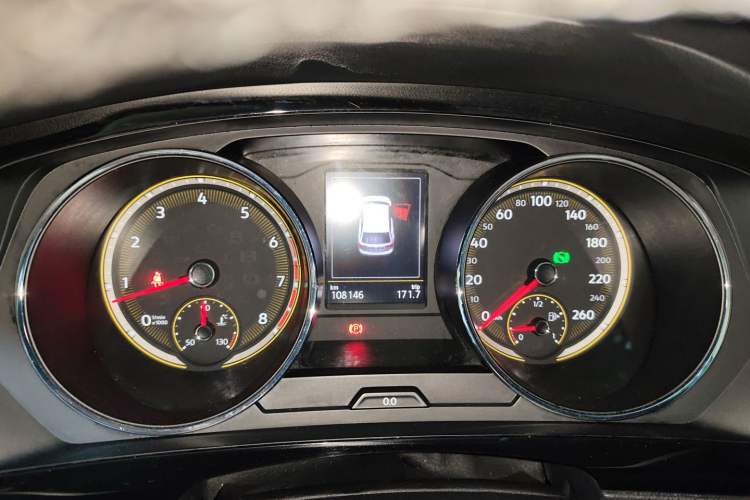 Used Volkswagen Tiguan L 2019 Revised 330TSI Automatic Two-Wheel Drive Smart & Luxury Edition China VI Standard