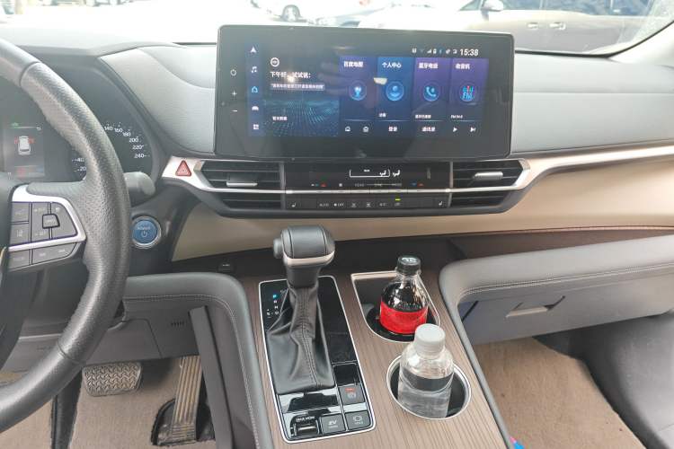 Used Toyota Granvia 2023 2.5L Hybrid Prestige PLUS Edition