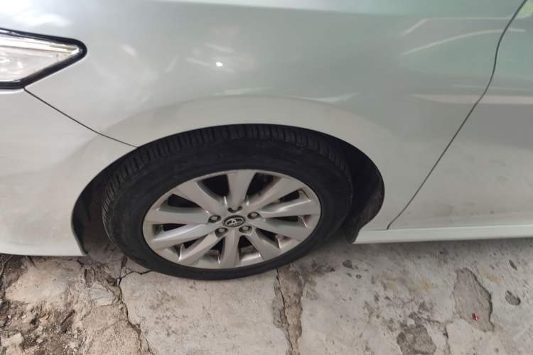 Used Toyota Camry 2018 2.0G Luxury Edition
