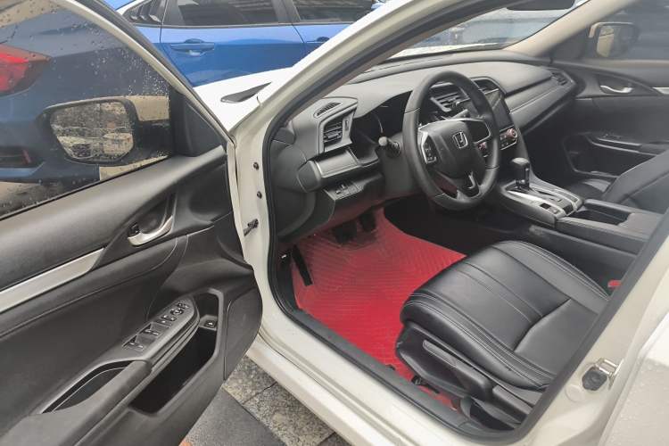 Used Honda Civic 2016 180TURBO CVT Comfort Version