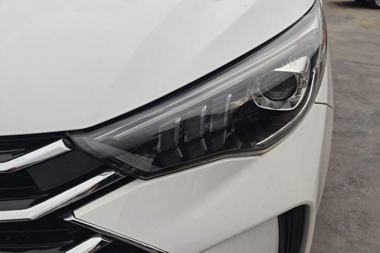 Used CHANGAN KAICHENG Changxing 2021 1.5L Manual Luxury Version Left Front Headlight