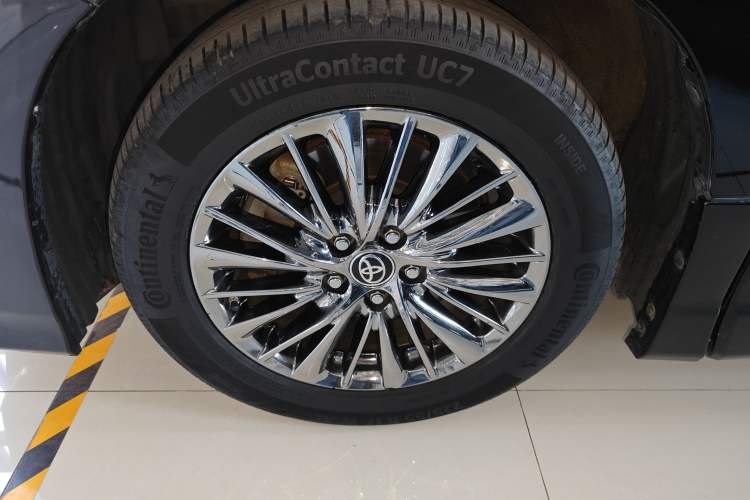 Used Toyota Alphard 2020 Dual-Engine 2.5L Luxury Edition
