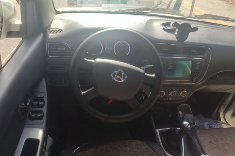 Used CHANGAN KAICHENG Ounuo S 2023 1.5L Deluxe Edition Dual-Steaming Air-Conditioned Passenger Van JL473QG 7 Seats Steering Wheel