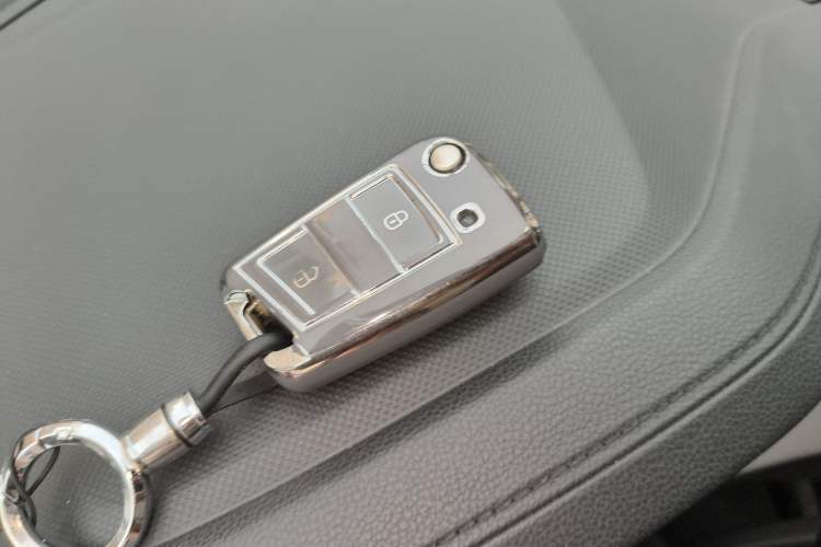 Used Volkswagen Tayron 2024 300TSI Two-Wheel-Drive Luxury Plus Advanced Version