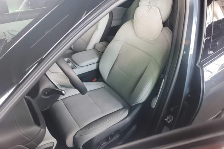 Used Nio ES6 2023 75 kWh

