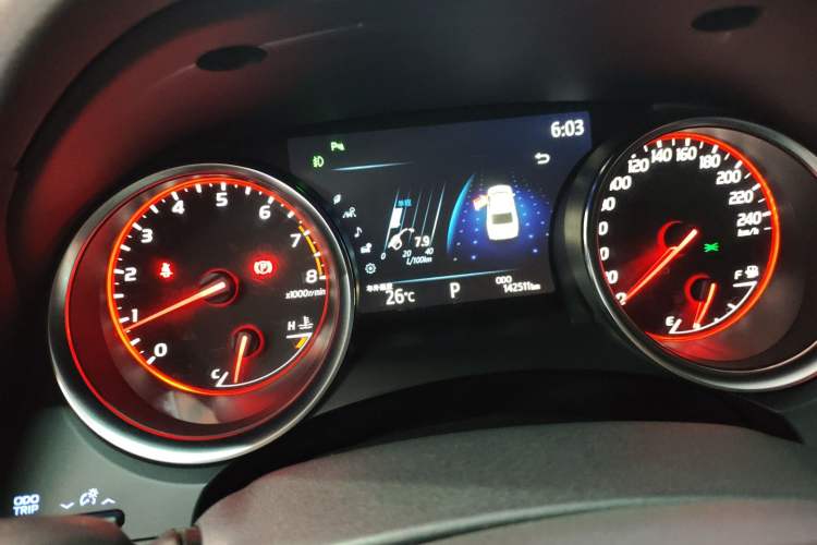 Used Toyota Camry 2019 2.0S FENGSHANG Version China VI Standard