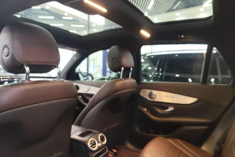 Used Mercedes-Benz GLC 2020 Facelifted GLC 260 L 4MATIC Dynamic Edition