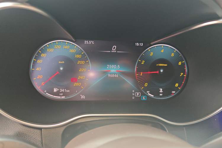 Used Mercedes-Benz GLC 2021 GLC 260 L 4MATIC Luxury Model Instrument Cluster