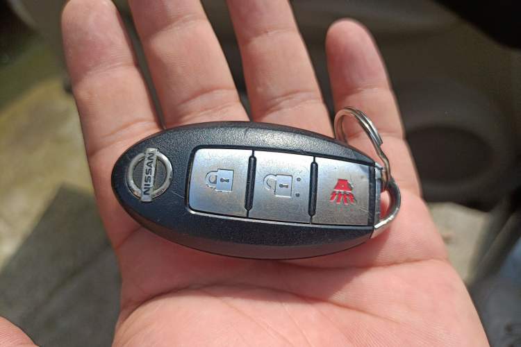 Used Nissan Qashqai 2015 2.0 XL Cool Fire MT 2WD