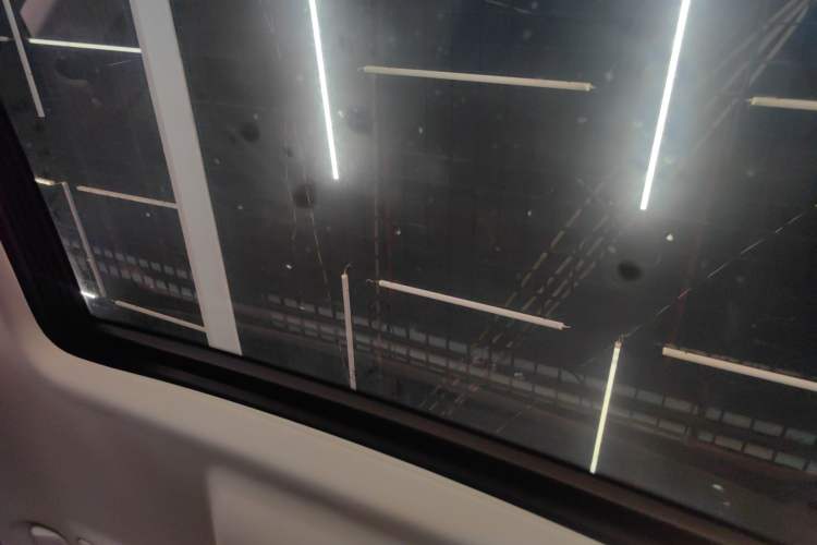 Used BMW 5 Series 2022 Restyled 525Li Luxury Package Headliner