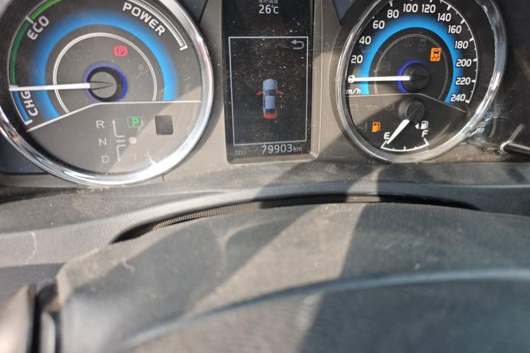 Used Toyota Corolla 2017 Revised Dual-Engine 1.8L E-CVT Elite Edition Odometer Close Up