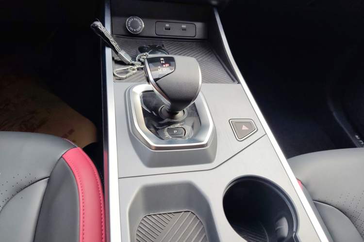 Used JETOUR Dashing 2024 1.5T DCT Longteng Edition PRO