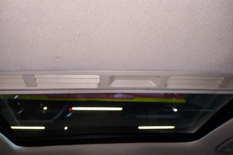 Used Mercedes-Benz C-Class 2016 C 180 L Sport Edition Headliner