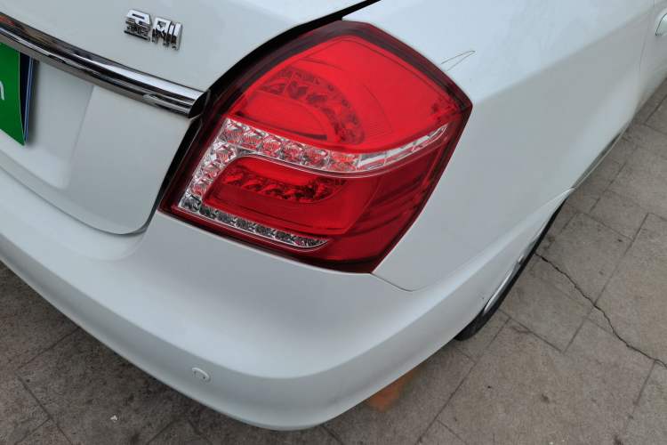 Used Geely Auto Diamond 2016 1.5L Manual Elite Edition
