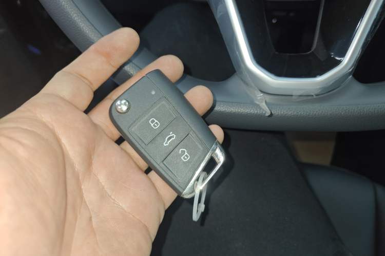 Used Volkswagen Passat New Energy 2025 430 PHEV Hybrid Business Edition Interior 1