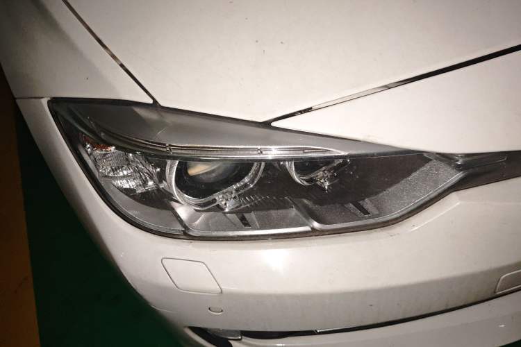 Used BMW 3 Series 2013 320Li Fashion Model
