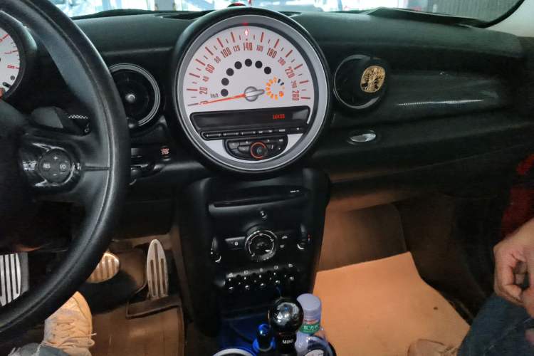 Used MINI 2012 1.6T COOPER S Fun Audio And AC Panel