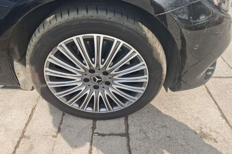 Used Mercedes-Benz E-Class 2020 Facelift E 300 L Stylish Edition