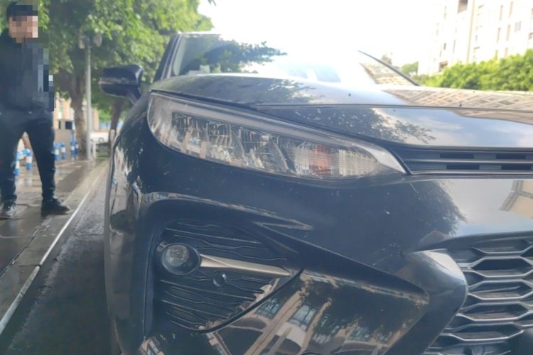 Used Toyota Wildlander 2022 2.0L CVT Two-Wheel Drive Luxury PLUS Edition Right Front Headlight